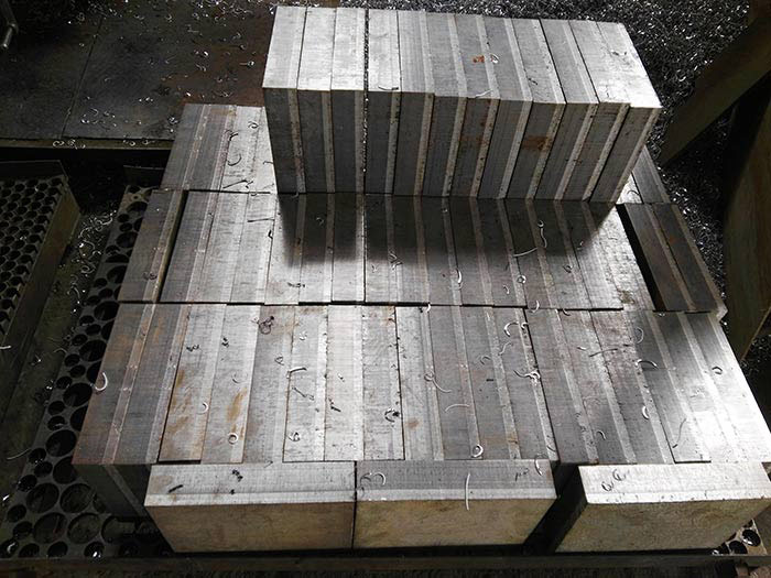 Joints de transition électrique aluminium-acier pour raffinerie d’aluminium